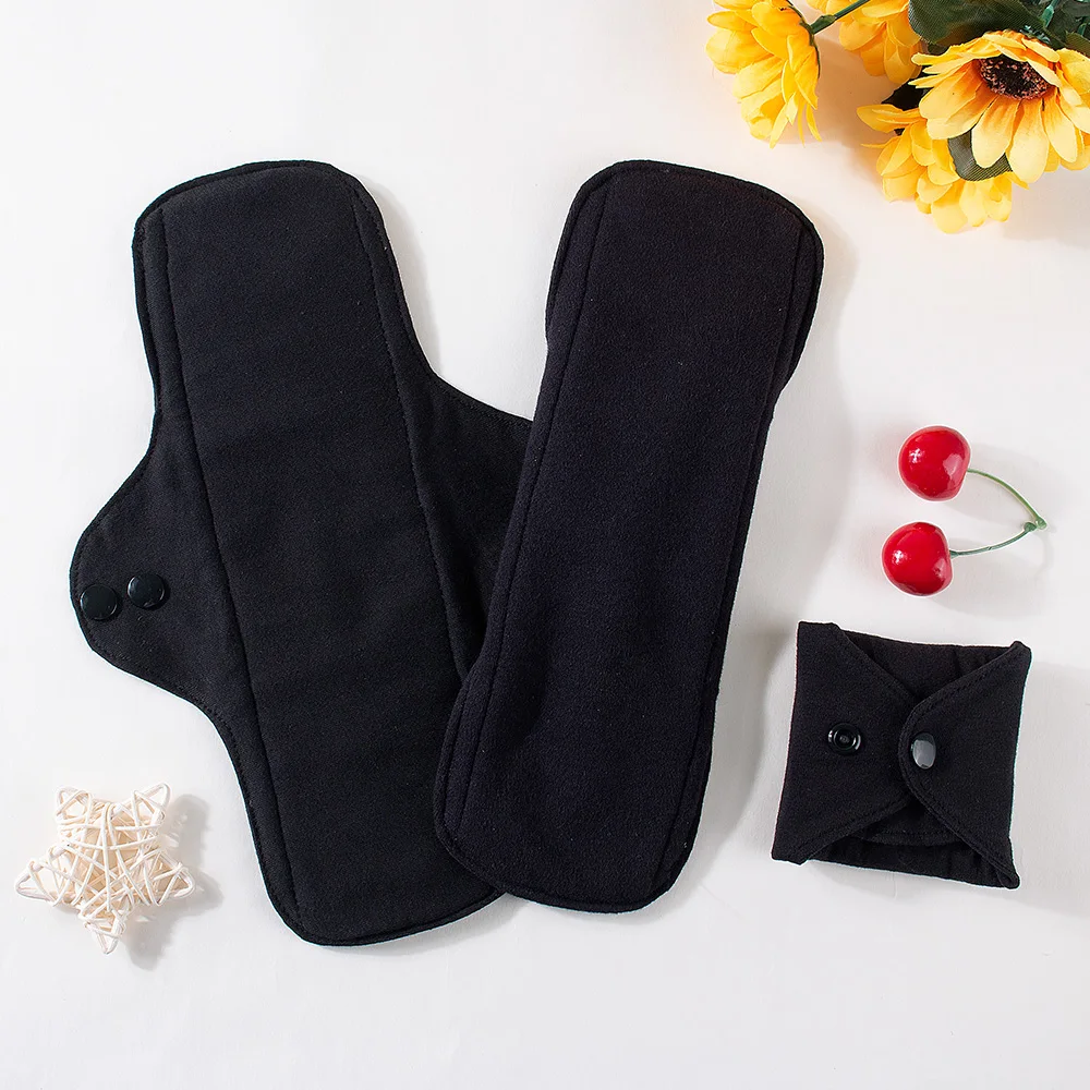 черные многоразовые менструальные