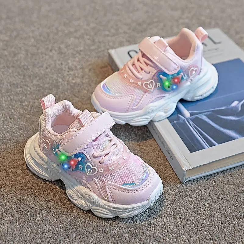 

Sanrio Kuromi Girls Led Sneakers New Spring Autumn Anti-Slip Casual Running Shoes Cartoon Mesh Children's Daddy Sports Shoes
