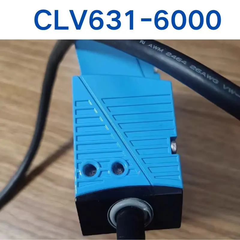 Used CLV631-6000 barcode scanning gun shipped quickly