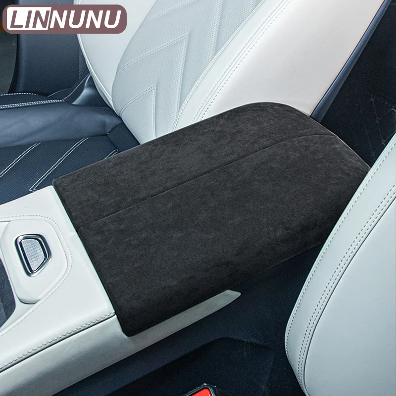 LINNUNU Car Armrest Storage Box Frame Anti Hit Scratch Cover ABS Carbon Fiber Trim For Geely ZEEKR 001 Accessories Sticker Garni