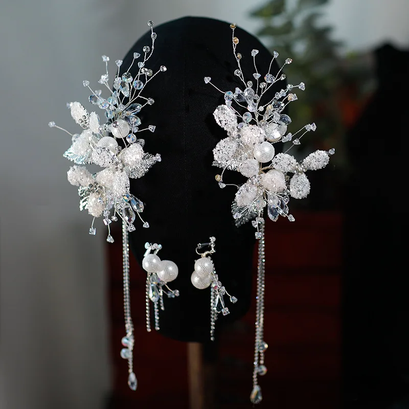 

Bridal Headdress Korean Style Handmade Exquisite Sequins Flowers Fringe Side Clip Wedding Dress Photographic Accessories