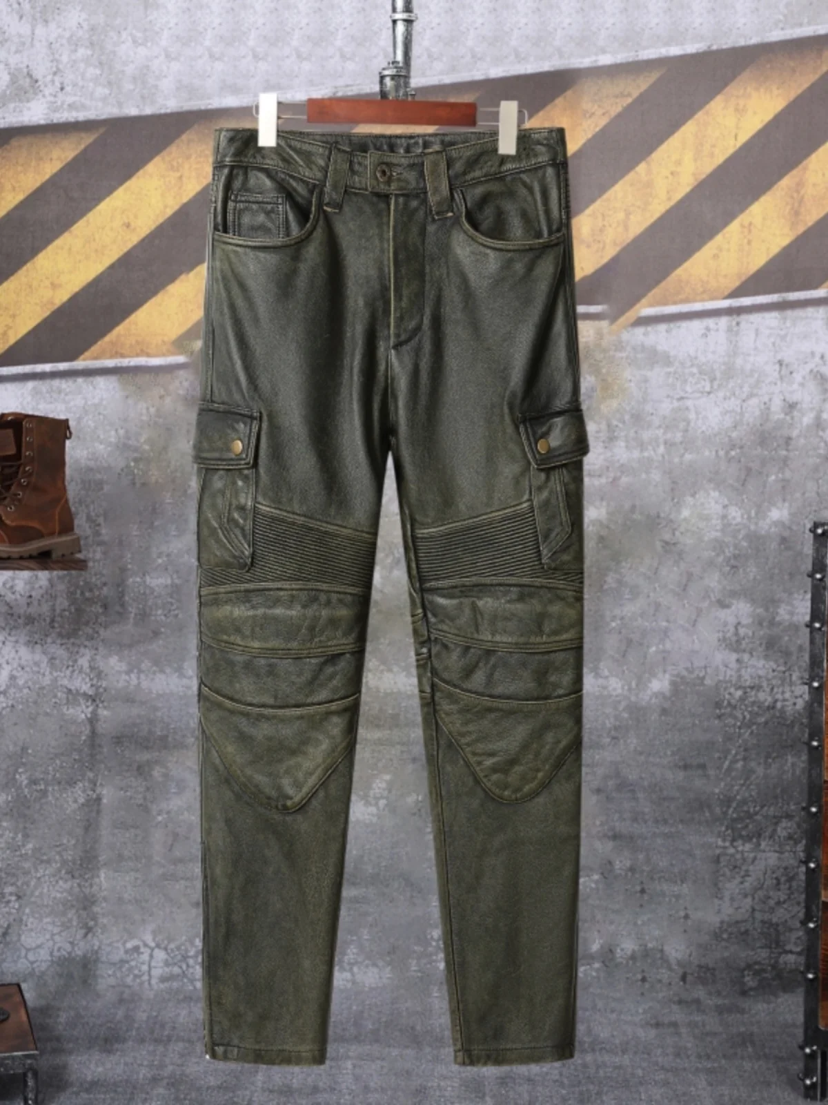 

Vintage Men's Leather Work Pants Harle Genuine Leather Riding Long Trousers with Multiple kets Straight Leg Casual Sle