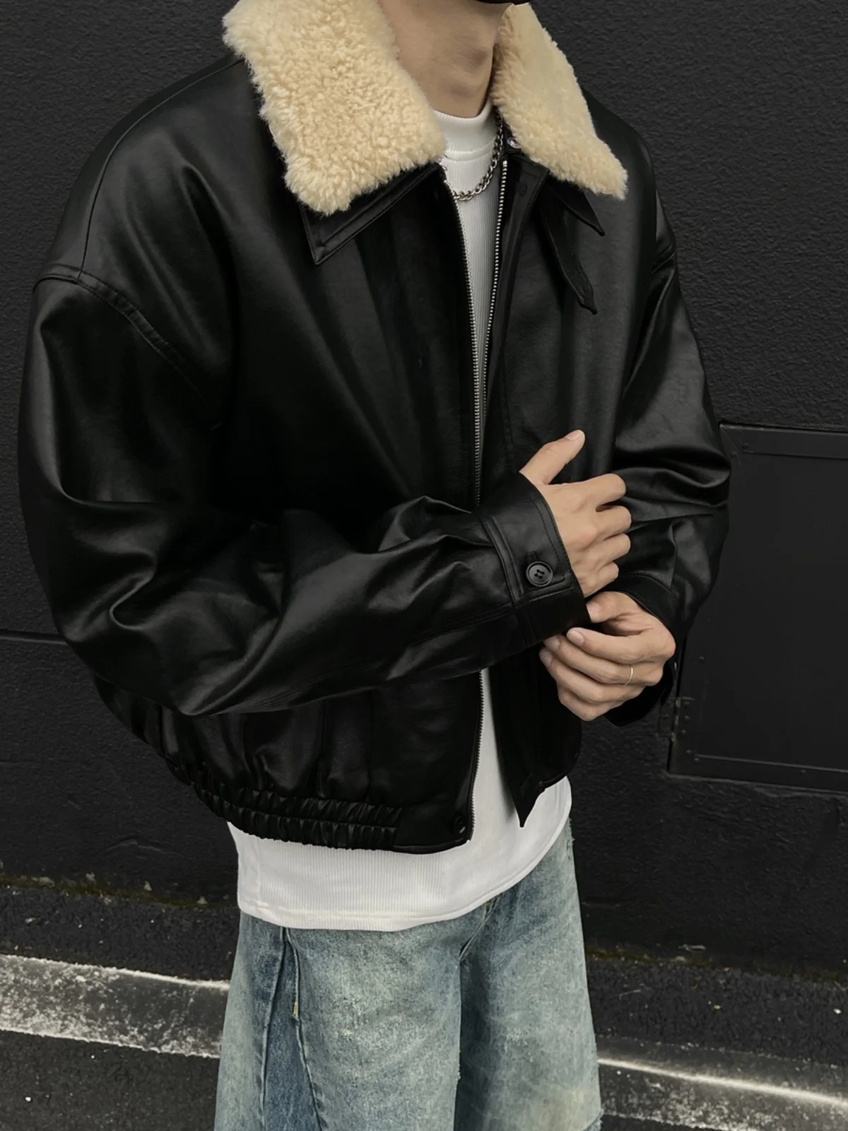 

American Sle Motorcycle Jaet Men's Autumn Winter Cotton Insert Thiened ort Loose Lamb Fur Leather Jaet Zipper Closure