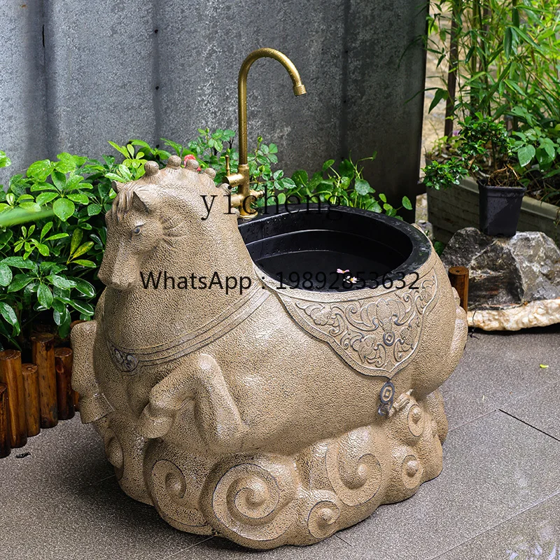 Lxy Outdoor Courtya…