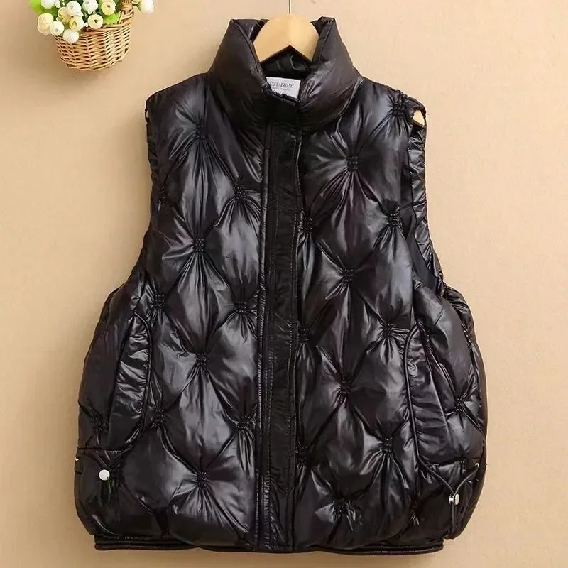 2024 Autumn/Winter Bright Surface Appear Thin Down Cotton Women's Sleeveless Vest Coat Foreign Aura Versatile Female Horse Clip