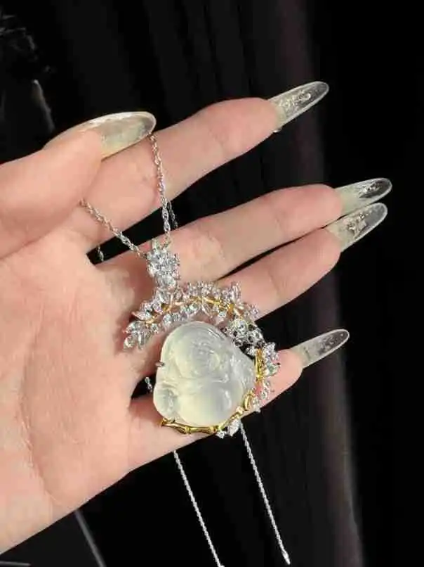 New Red Panda White Jade Marrow Buddha 25.7 * 25.9 Maitreya Buddha Design Pendant Female S925 Silver Wedding Jewelry