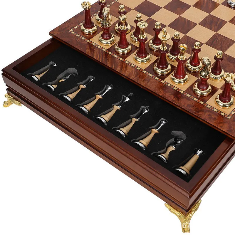 Chess solid wood chess pieces with metal chess table ornaments