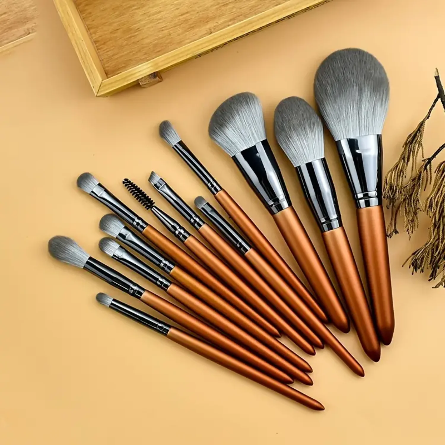 

12Pcs Professional Makeup Brushes Set for Flawless Look - Includes Concealers, Foundations, Blending, Eye Shadow, Blush - Comple