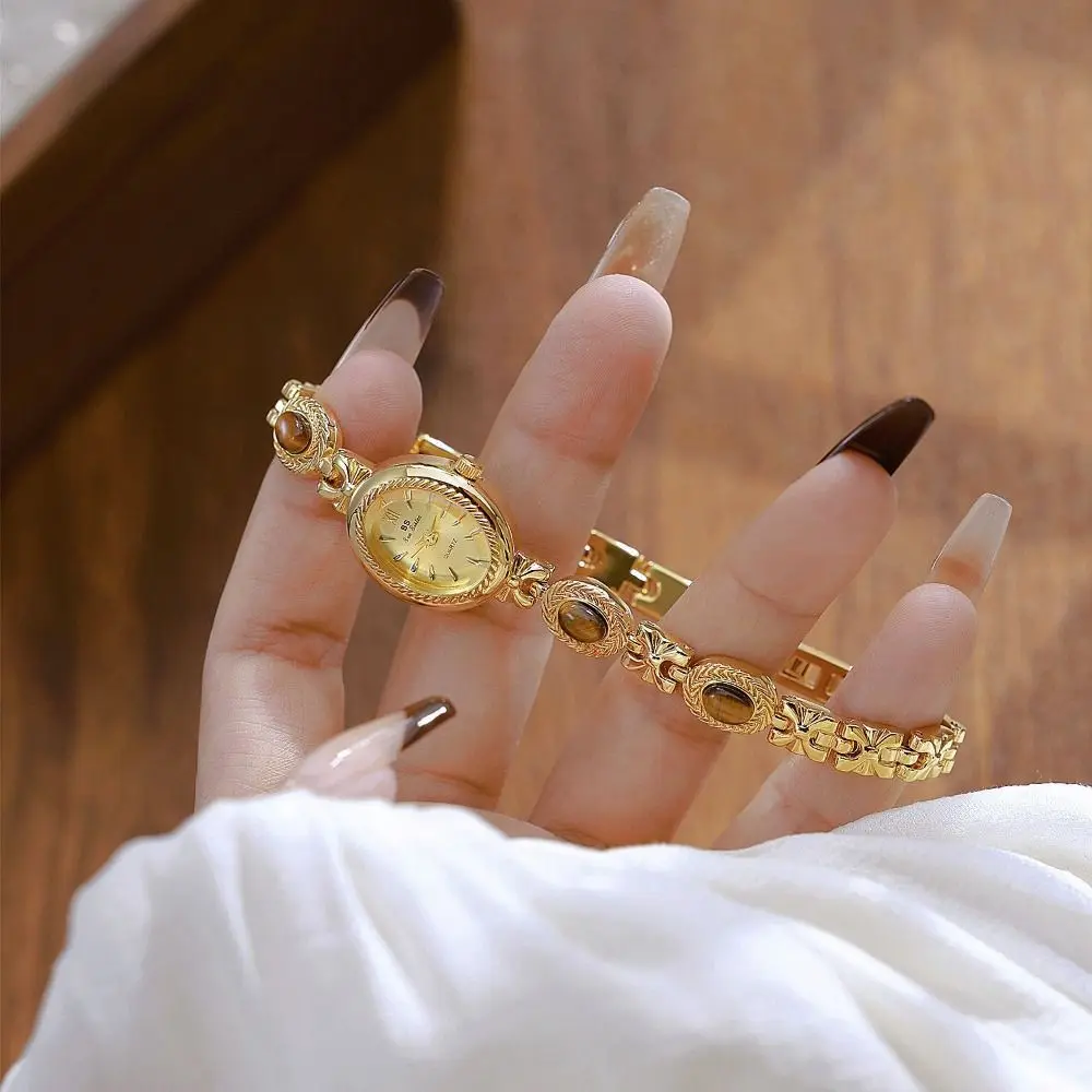 Trendy Elegant Women's Bracelet Watch Exquisite Retro Quartz Wristwatch Decorative Simple Women's Wrist Watch Female Gift