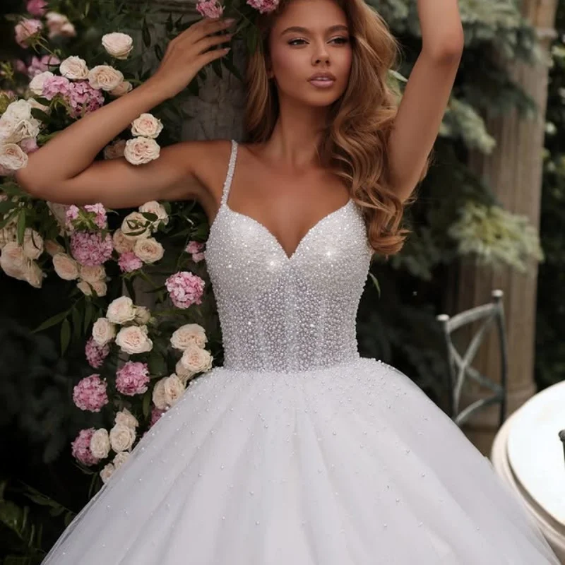 White Wedding Dresses off-shoulder The corset  Lace decal Bridal Gowns A-line pearl decoration multi-layer Made ﻿Customize