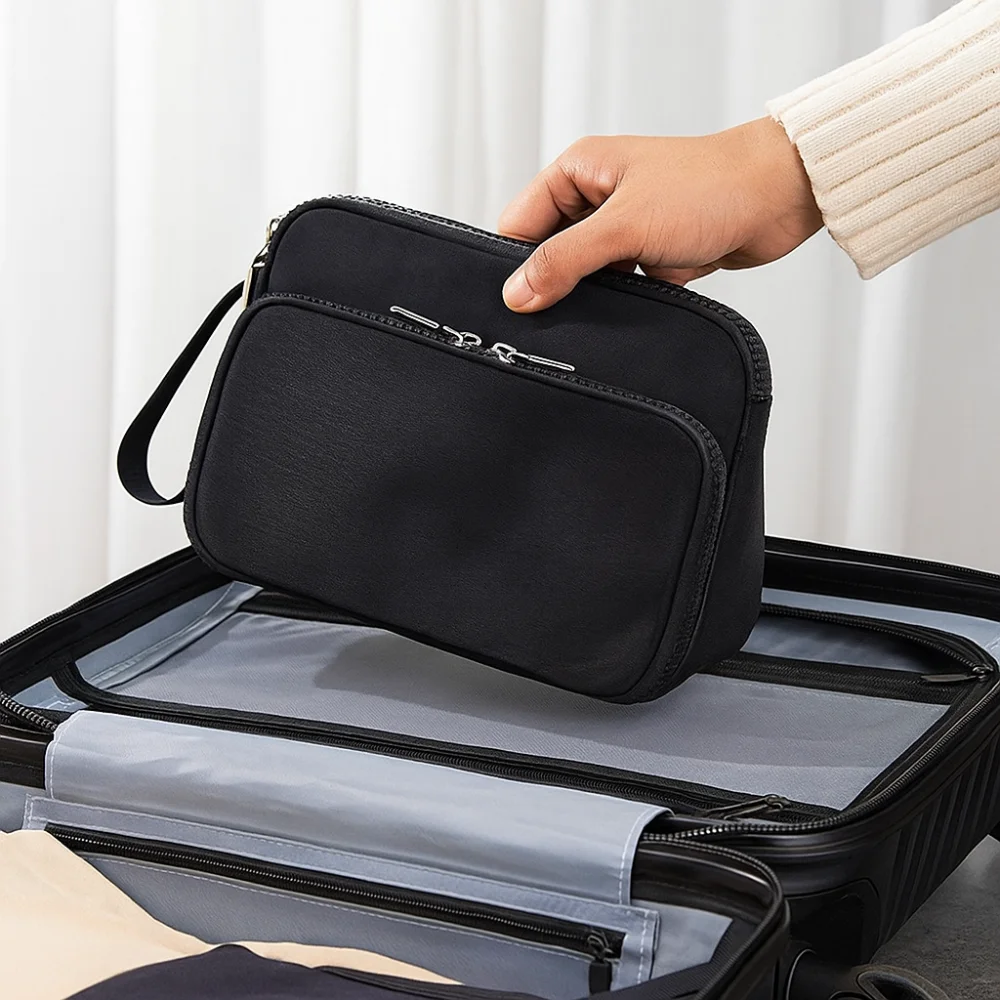 

Double-layer Toiletry Bag for Men Waterproof Large Capacity Travel Toiletry Organizer Portable Dry Wet Separation