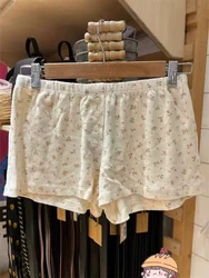 Sweet Women White Flower Print Shorts 2024 Summer Fashion Women Casual Straight Shorts Female Elastic Waist Button Cotton Shorts