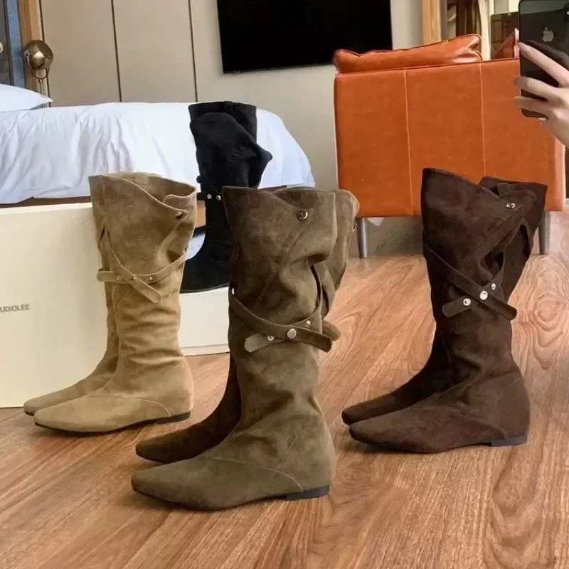 Modische knielange Damenstiefel für den Herbst, sexy spitze hohe Stiefel aus Europa und Amerika, gepolsterte Damen-High-Top-Stiefel. – Detail 5