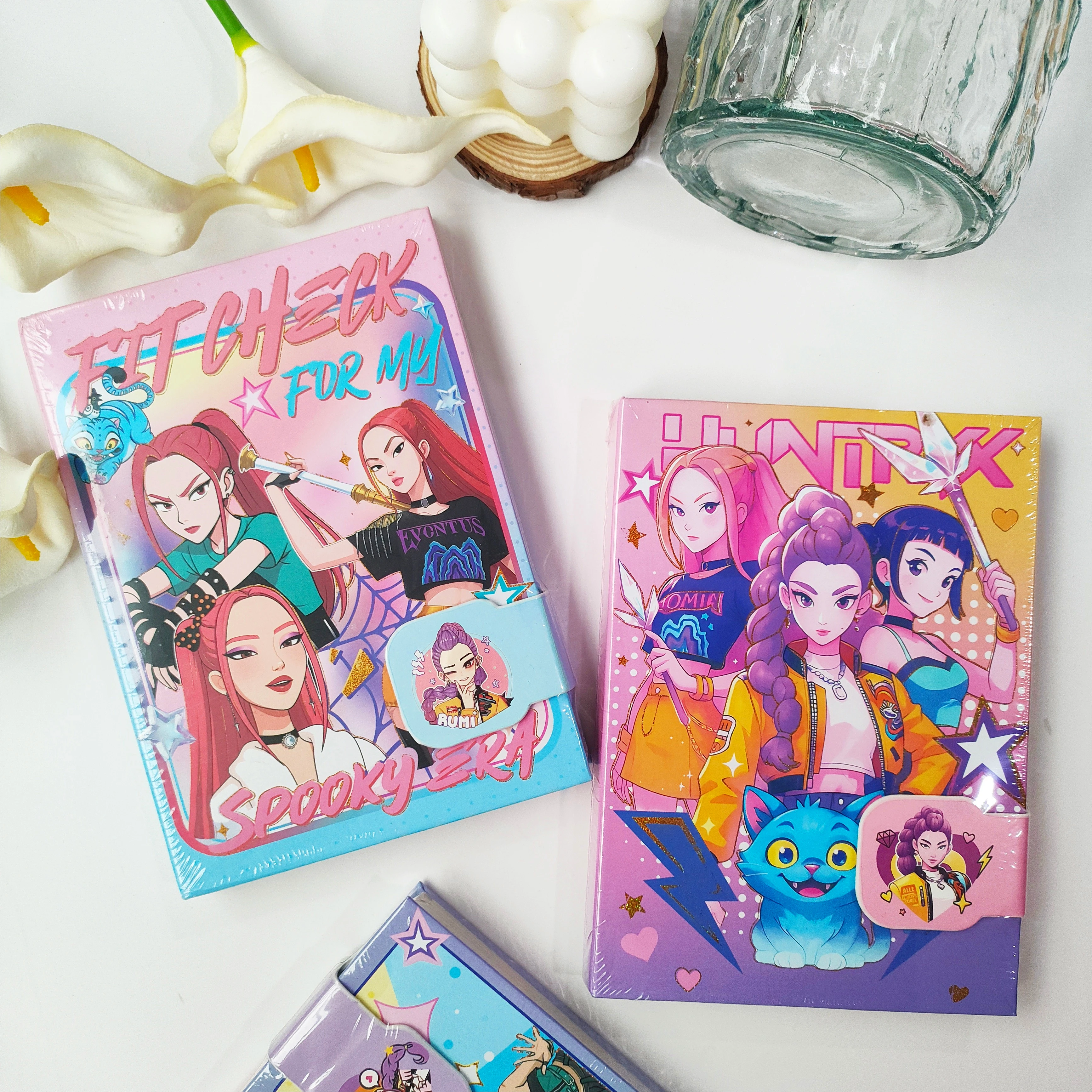 caderno-de-diario-colorido-com-fecho-magnetico-32k-tema-grupo-de-meninas-k-pop-e-anime-papelaria-duravel-e-espessa-para-estudantes