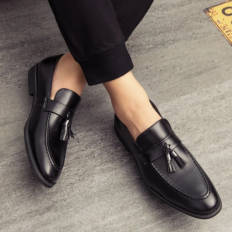 

Коричневые лоферы с кисточками, мужская обувь с неглубоким носком, роскошная брендовая дизайнерская кожаная обувь с острым носком и толстой подошвой, повседневная обувь без шнуровки