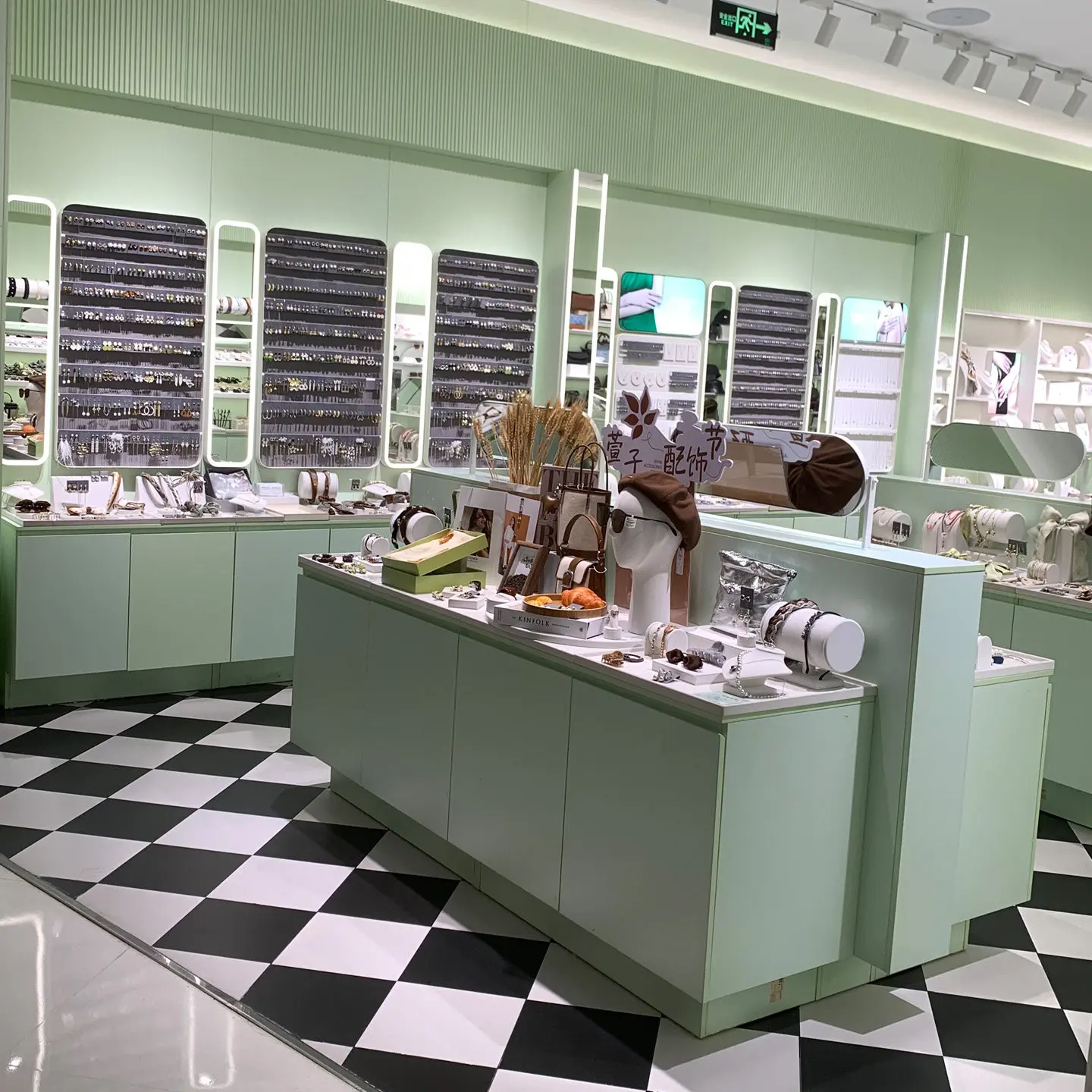 YFY Removable Jewelry Display Cabinet Jewelry Necklace Earrings Headbands Hairpins Hat Multi-Purpose Shelf Pendant Rack