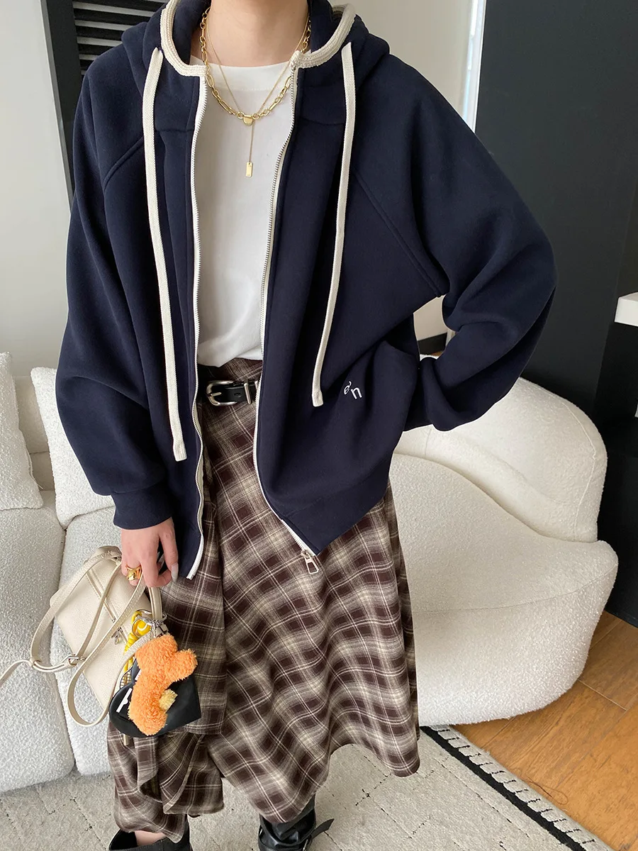 

Женская повседневная однотонная флисовая толстовка свободного кроя с капюшоном и контрастным шнурком