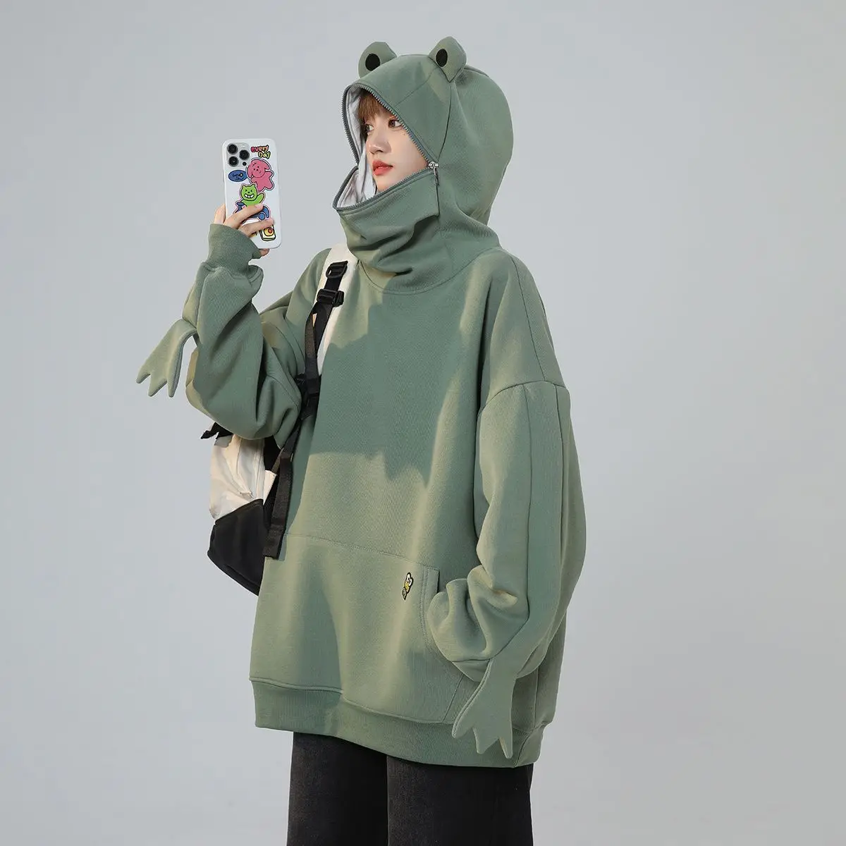 Women's Green Frog Zip-Up Hoodie - Cute & Age-Reducing Design for Petite Girls,Trendy Oversized Pullover with Unique Print
