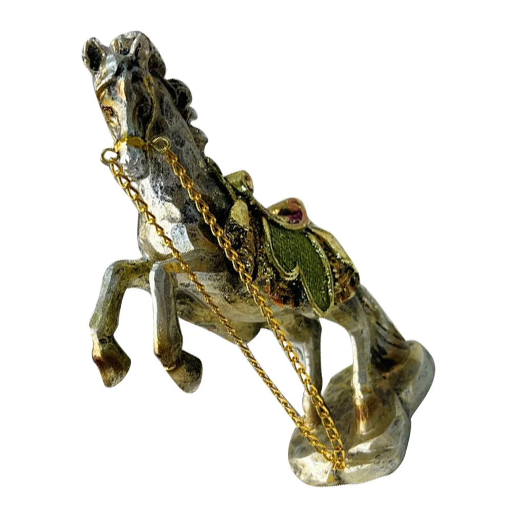 

Standing Horse Resin Statue Exquisite Smooth Texture Decorative Home Office Tabletop Sculpture Warm Atmosphere Modern Horse