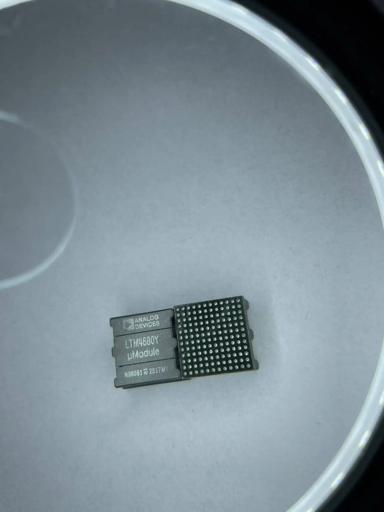 LTM4680EY#PBF LTM4680IY#PBF LTM4680 - Dual 4MHz, 3A Synchronous Step-Down DC/DC Converter