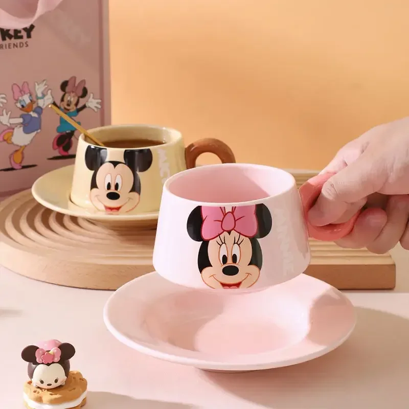 Juego de taza de café y platillo de cerámica para el hogar, patrón de dibujos animados personalizado creativo lindo, Disney, Pato Donald, Minnie, Mickey, Daisy, nuevo