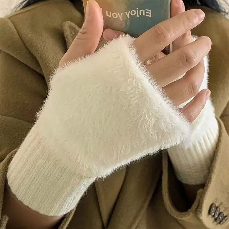 

Solid Color Fluffy Plush Half-Finger Gloves Student Write Fingerless Outdoors Cycling Knitted Warm Women Winter Cartoon Mittens