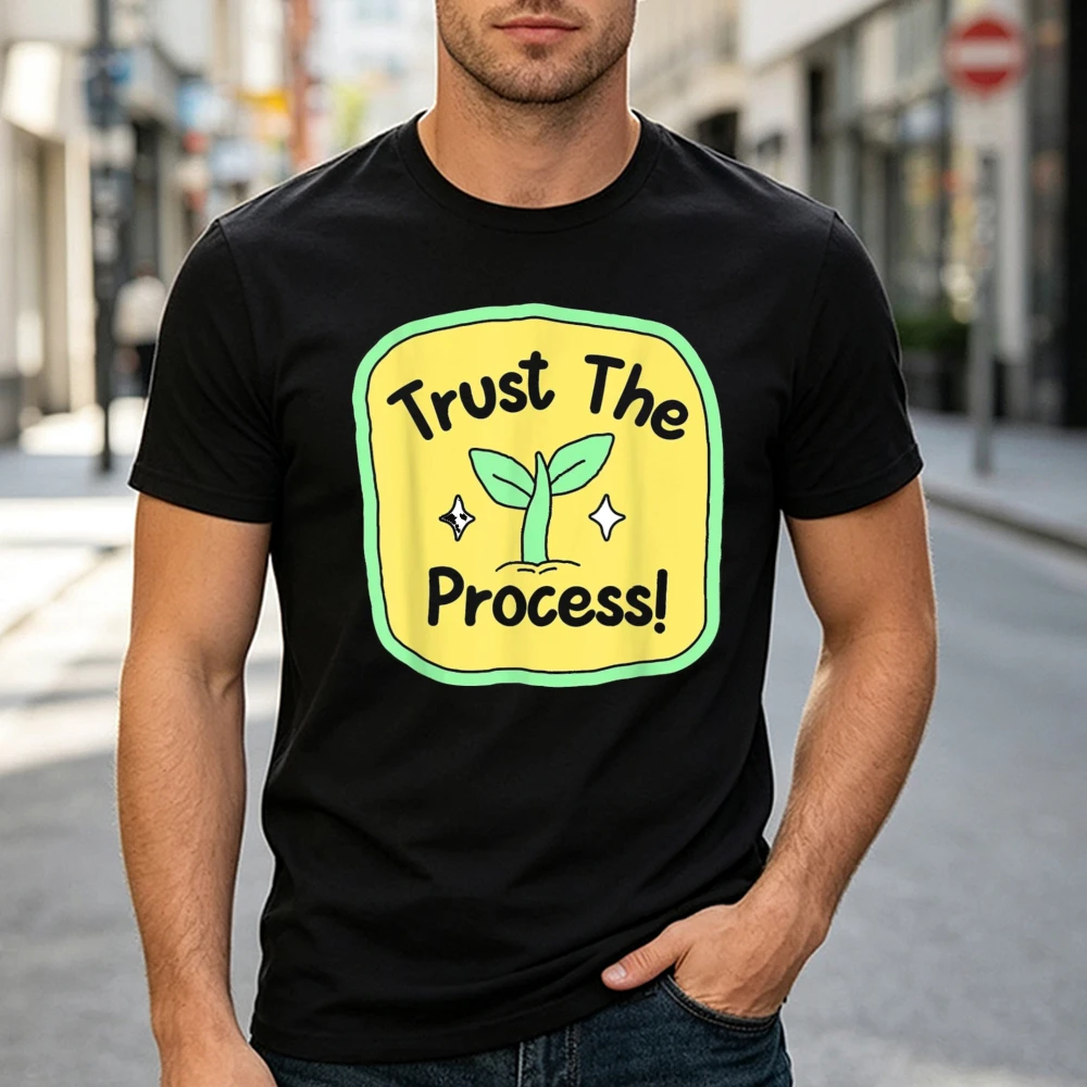 T-shirt unisexe à manches courtes d'été avec cadre de dessin animé « Trust The Process Green Sprout », motif graphique positif et motivant, vêtements pour hommes