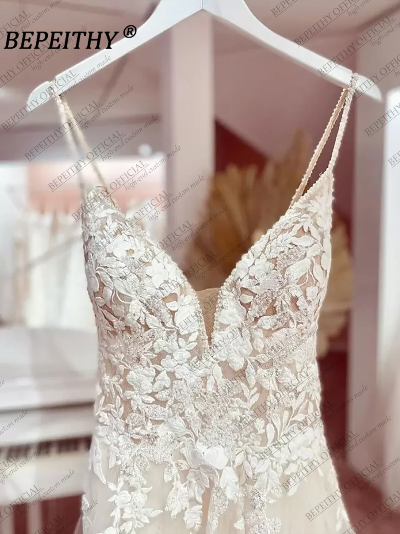 BEPEITHY-vestido de novia bohemio personalizado con cuello de pico y espalda descubierta, cola de barrido para mujer, elegante vestido de fiesta nupcial de encaje de línea A 2023