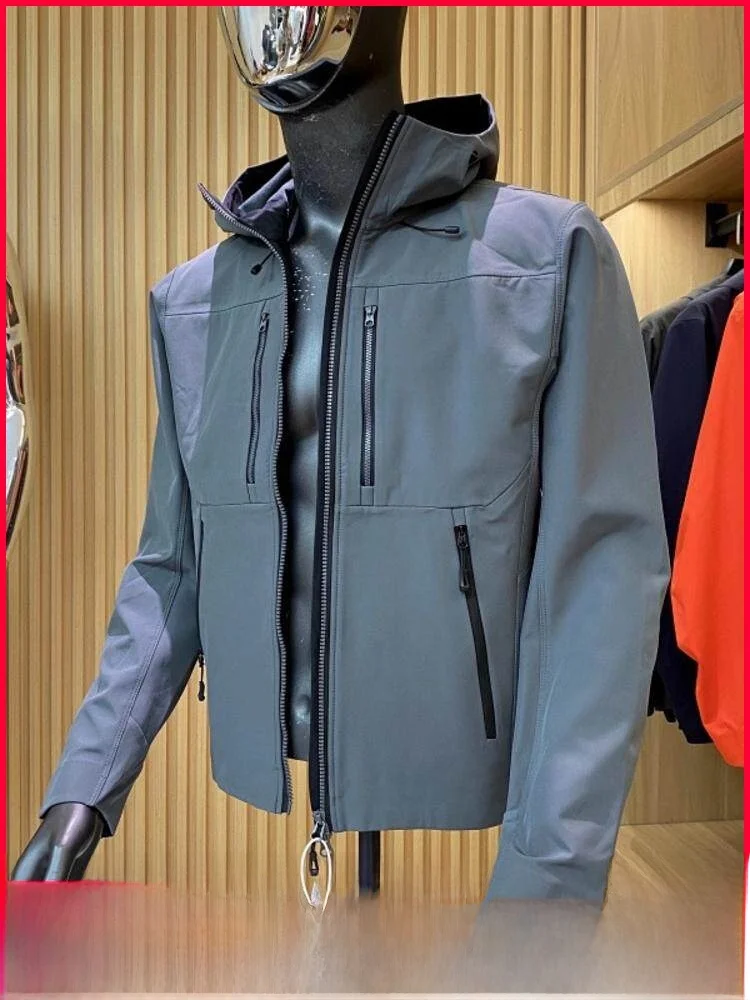 

Outdoor Men's Softshell Jacket Warm Fleece Lined 3D Tailored Windproof Water Resistant Hooded for Autumn And Winter