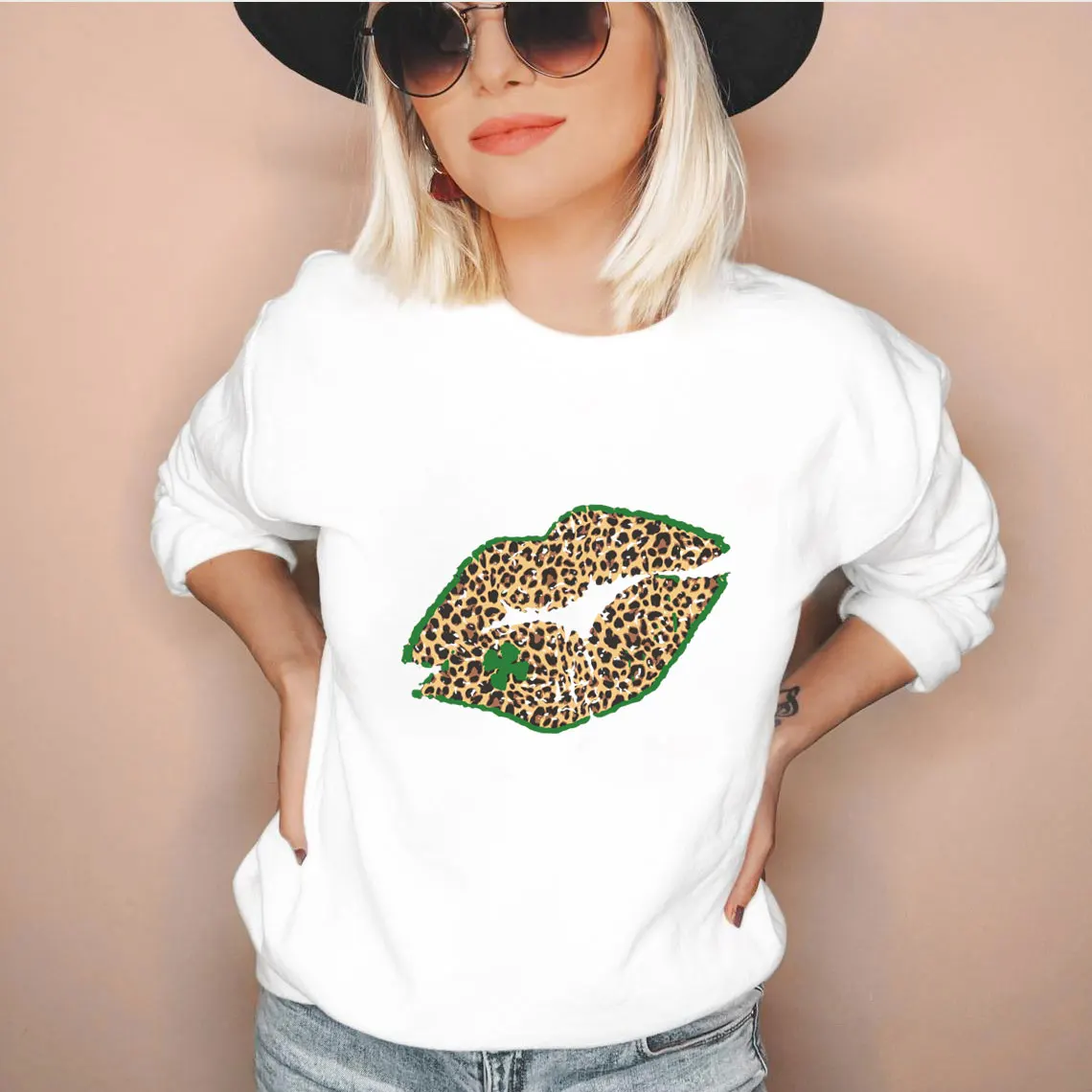 

Leopard Lip Shamrock St Patrick's Day Sweatshirt 100%Cotton Women Sweatshirt Unisex Casual Spring Long Sleeve Top Lucky Top