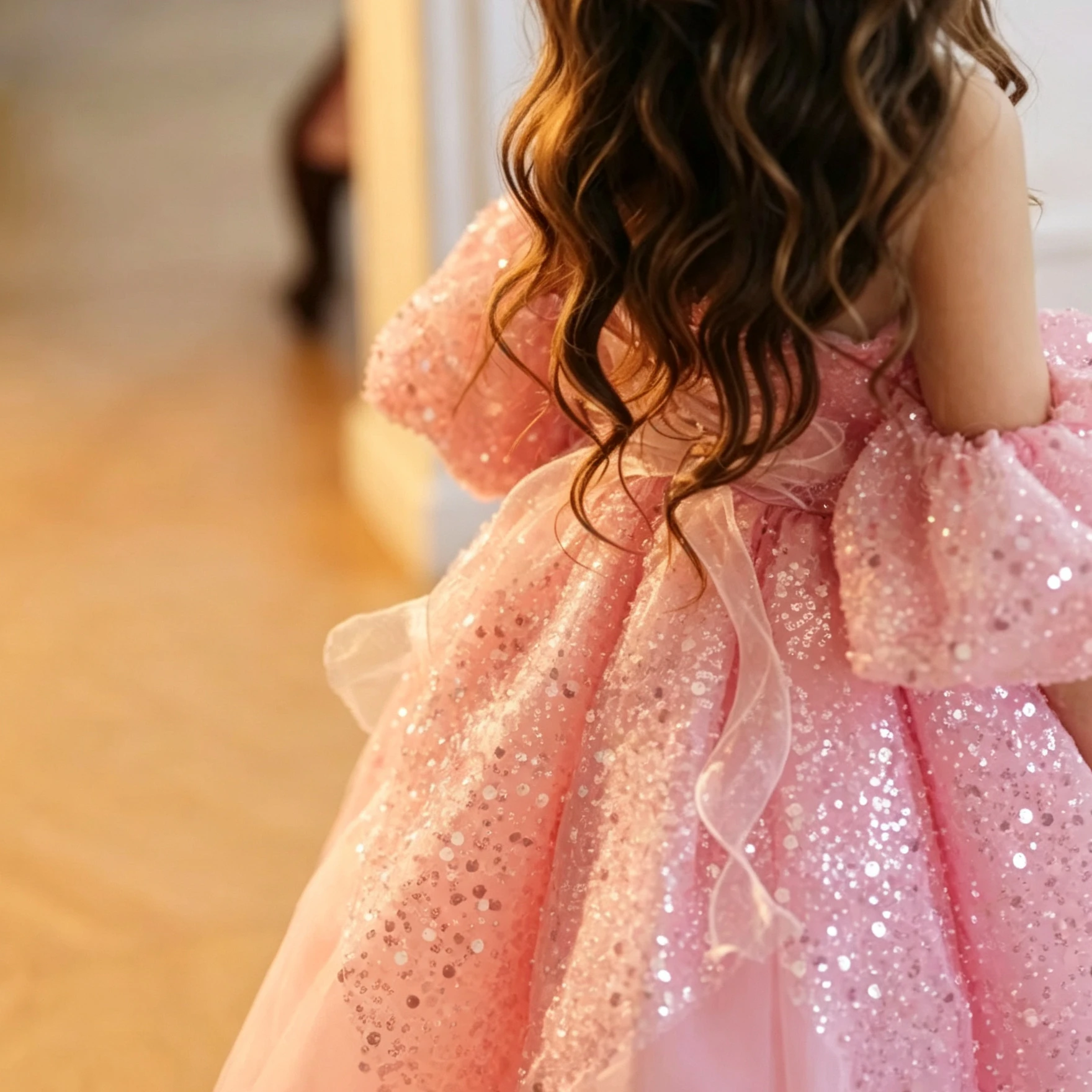 Customized Pink Flower Girl Dress For Wedding Glitter Short Sleeve Floor Length Elegant Kids Birthday First Communion Gown