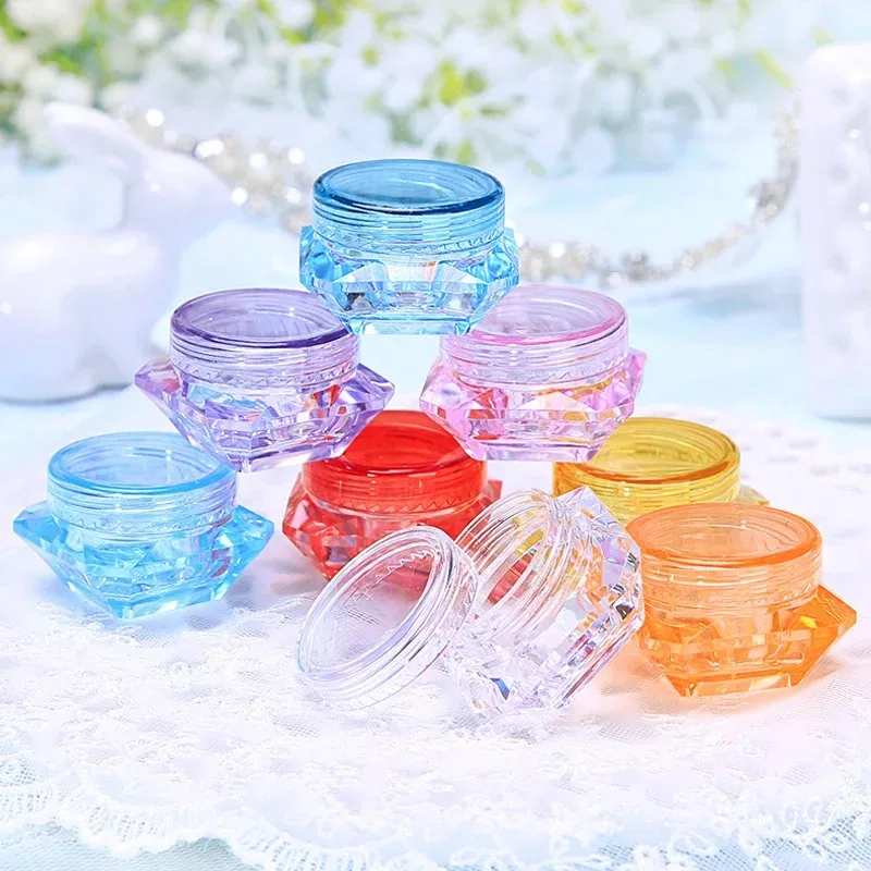 1세트 5개 다이아몬드 모양 페이셜 크림 용기 & 50개 초소형 합금 네일 아트 플라스틱 리필 가능한 병 및 메이크업 네일 액세서리