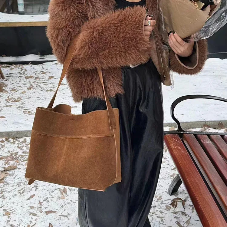 

Винтажная большая вместительная сумка-тоут из искусственной замши, дизайнерские женские сумки на плечо, роскошная сумка через плечо из искусственной кожи, новинка осени и зимы 2023 г.