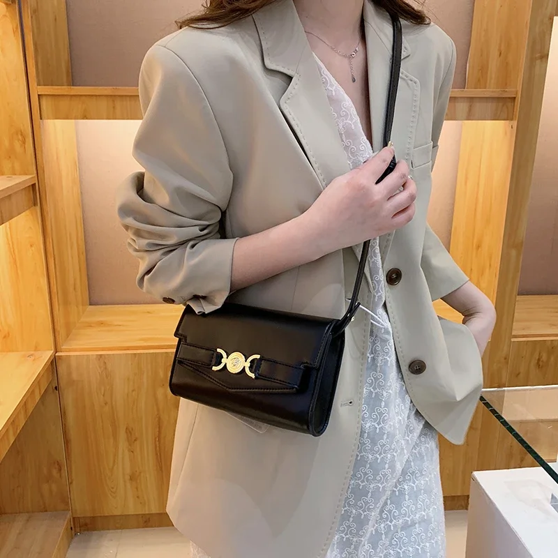 

Fashionable Trendy Crossbody Handbag With Letter Logo Leather High-End For Women Vintage Solid Color