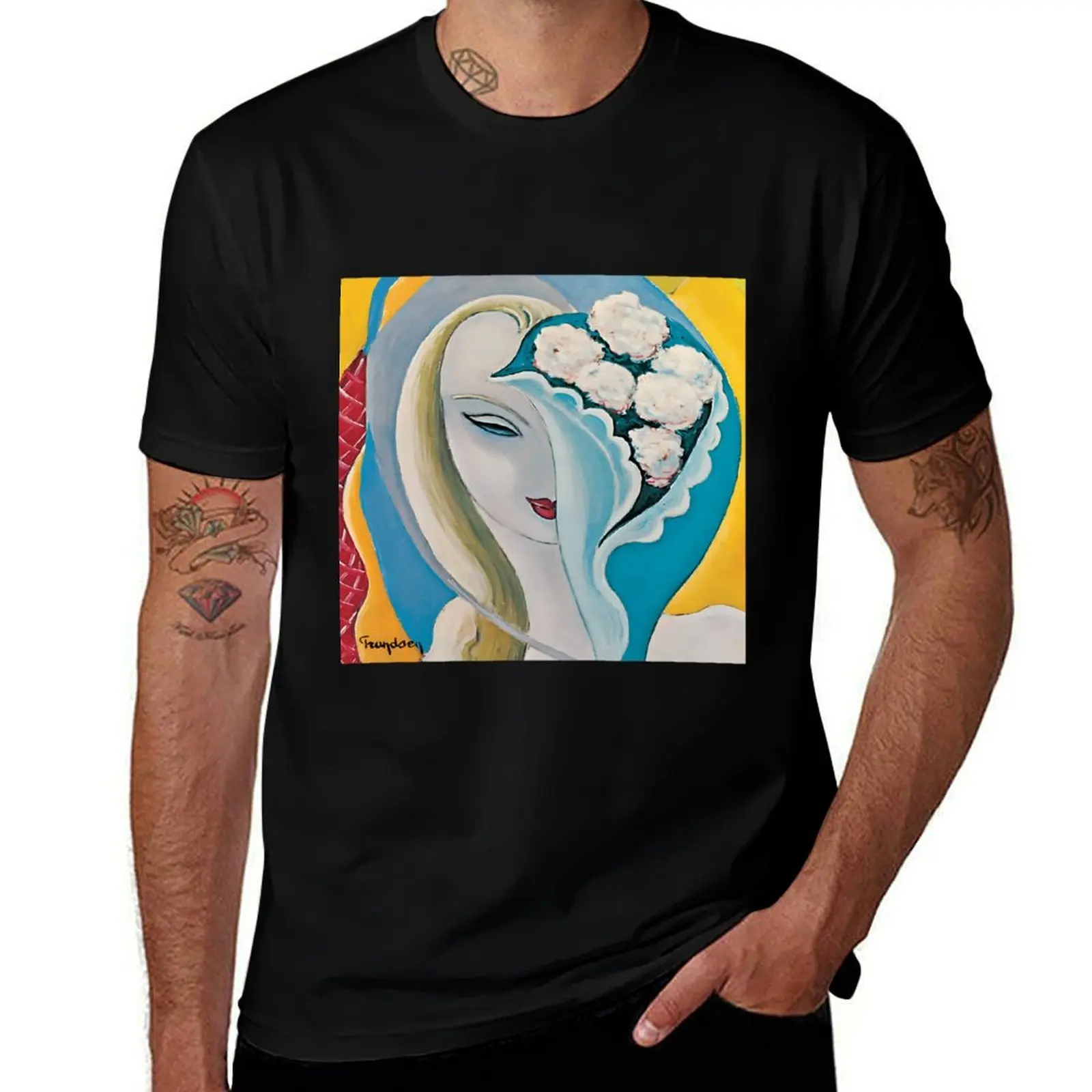 Layla \t T-Shirt t shirt man casual T-Shirt