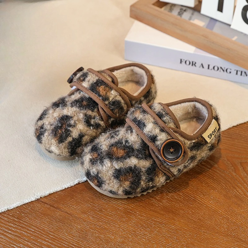 

New Girls Classic Cotton Shoes Outdoor Winter Kids Warm Plush Shoes Fashion Leopard Furry School Children's Causal Flat Shoes