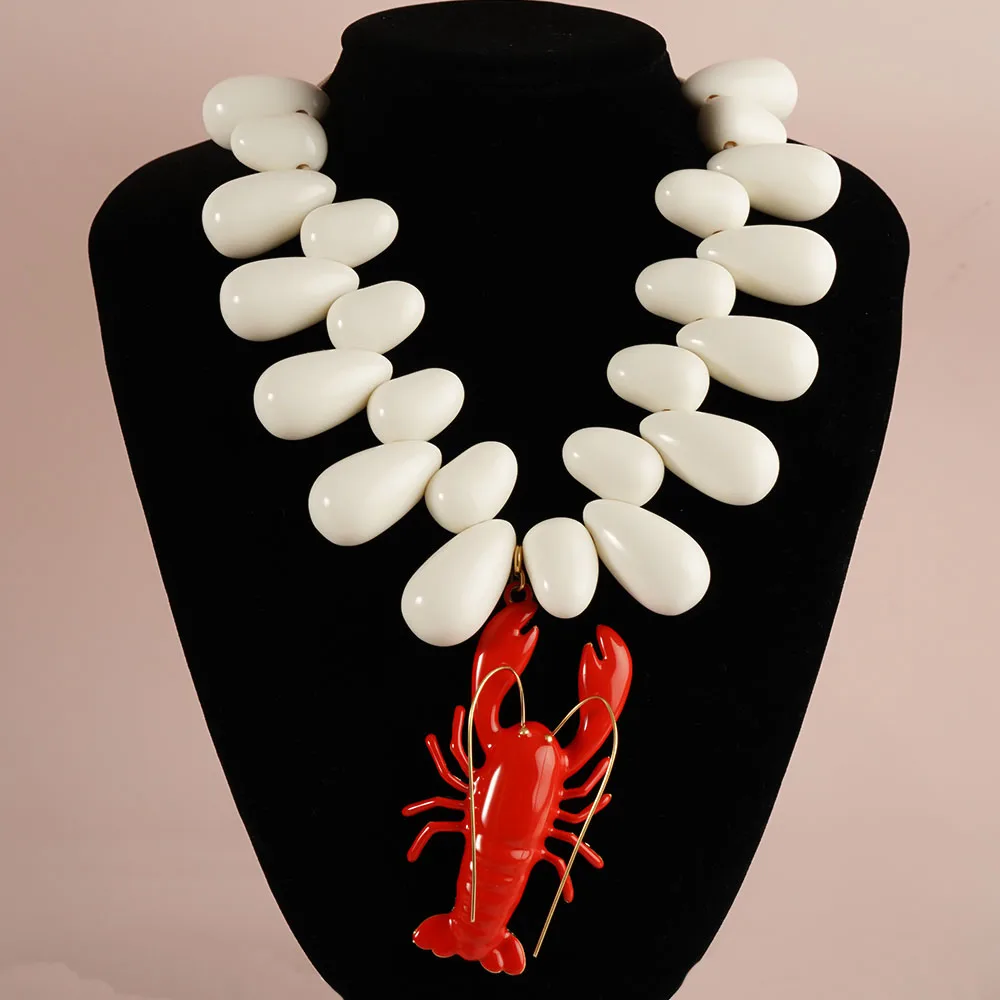 

New Exaggerated Bohemian Red Lobster Pendant Water Droplet Bead Necklace for Women Party Vacation Accessories Wholesale ﻿