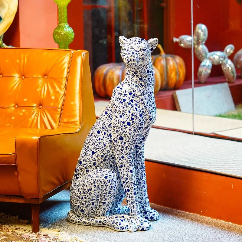 Medium leopard blue and white porcelain handmade patch decoration living room entrance ornament