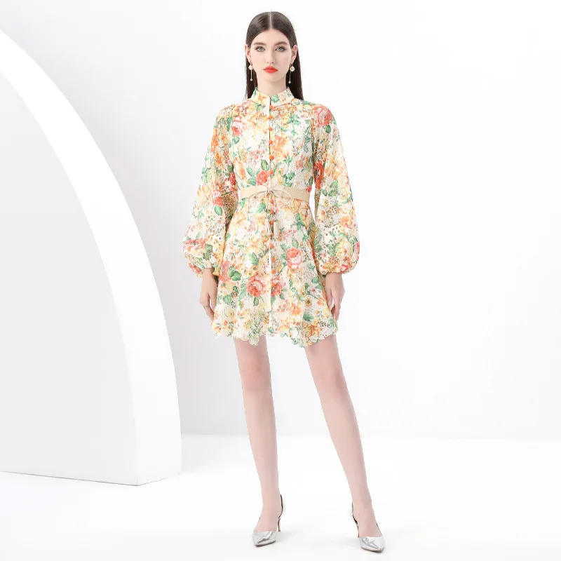 

2025 Early Spring New Women's Painted Style Retro High-Neck Single-Breasted Print Short Dress A001