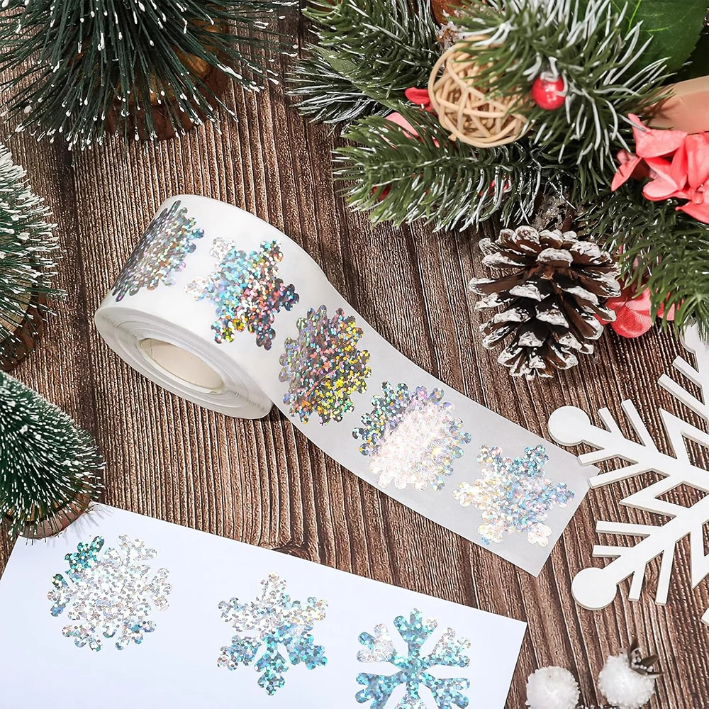 

500pcs Christmas Snowflakes Adhesive Stickers DIY Gift Decoration Label Sealing Stickers