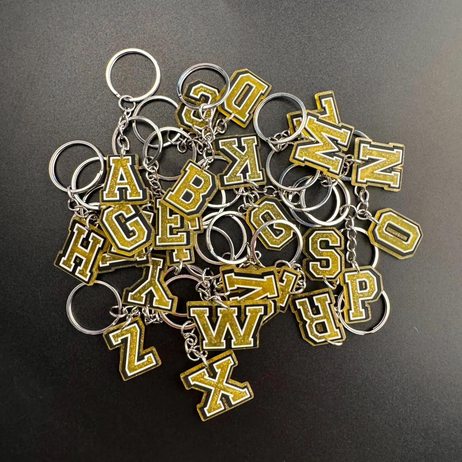 500pcs Random PVC Keychains 1000pcs Letters Alphabet Keyring Party Favor