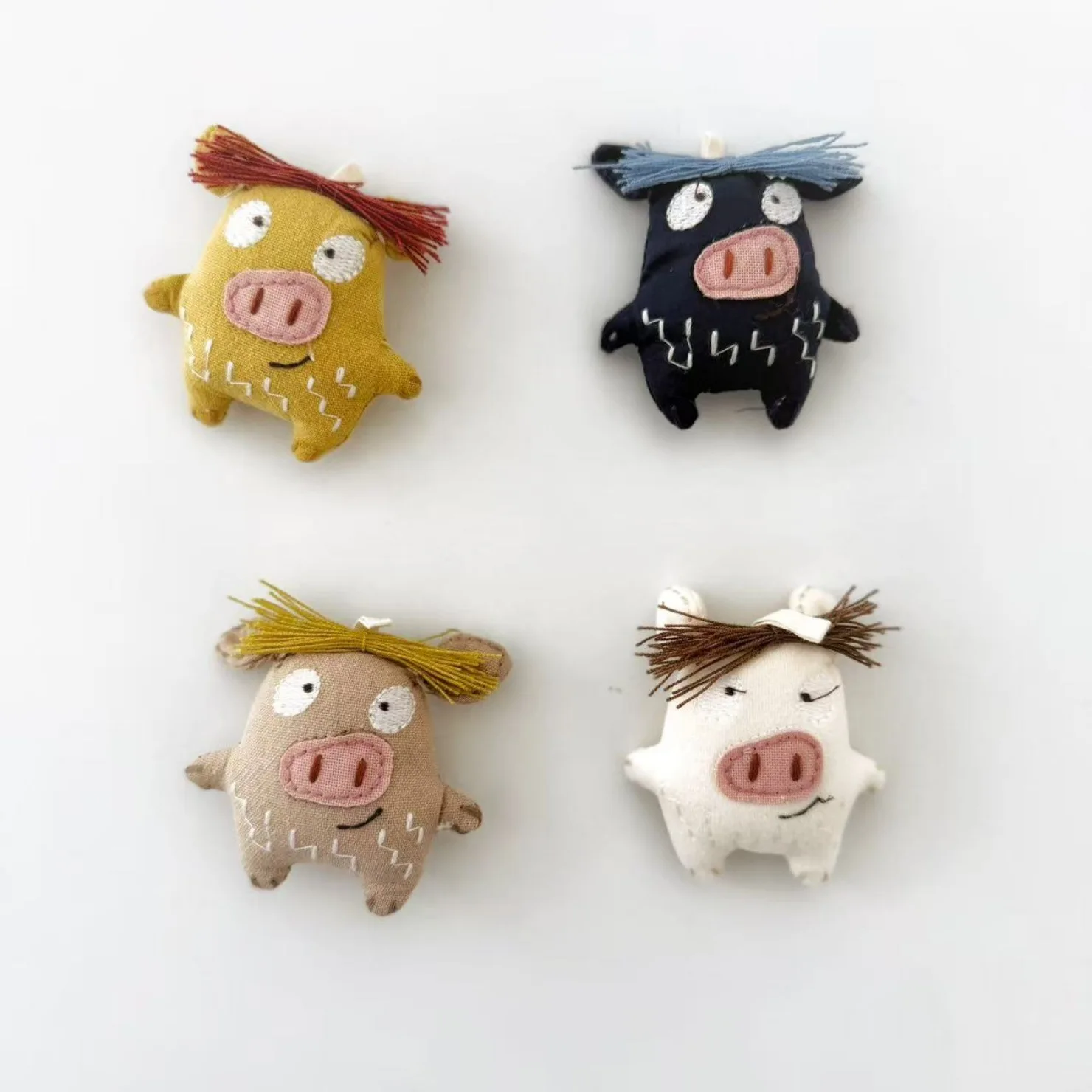 Brooch Forest Style Cute Cartoon Fabric Porcupine Cotton Filled Mini Animal Pin Clothing Accessory Hat Bag Mixed Color Daily New