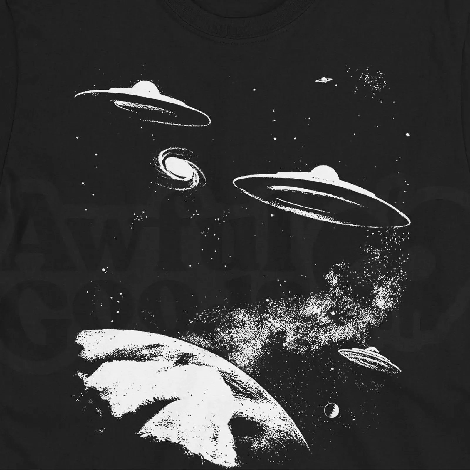 Camiseta Retro OVNI con Diseño Alienígena de Ciencia Ficción de los Años 50, Estilo Vintage Lavado, Gráfico Suave, Cómoda, Ligeramente de Diseño, Ropa Versátil y a la Moda