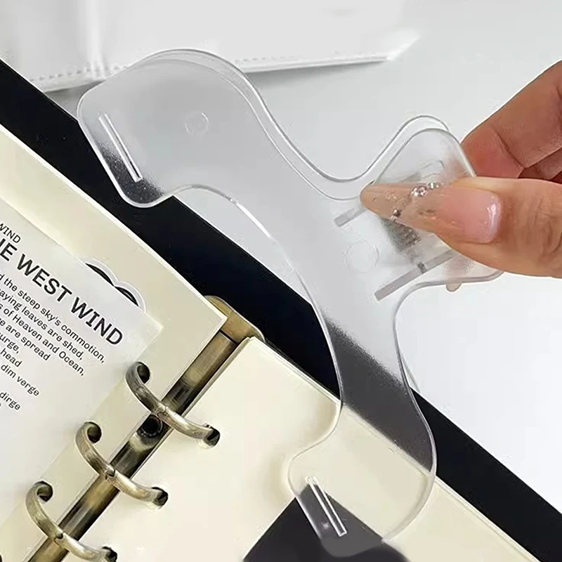1pc Transparent plastic book clip simple reading aid fixed book holder Bookmarks creative design practical note holder