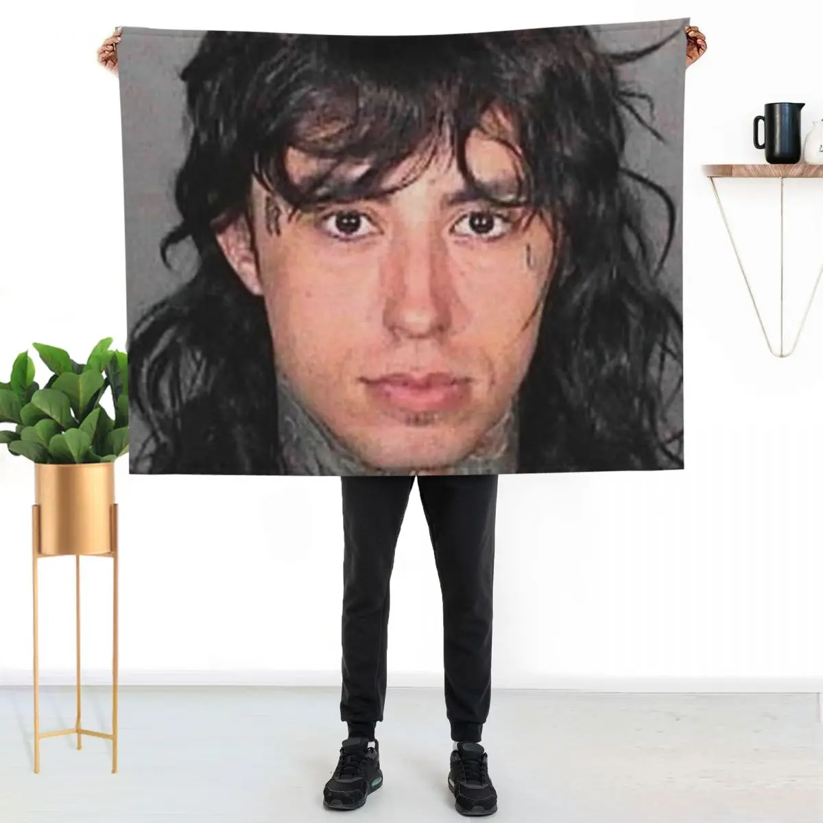 

Ronnie Radke Mugshot Throw Blanket Faux Fur Soft Warm Blanket for Bed