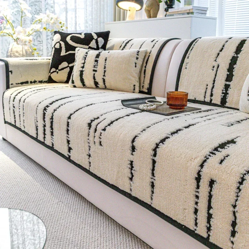 Luxury Plush Sofa Cover for Living Room Non-Slip Red Sofa Cushion Mat Simple Style Hairy Sofa Towel Home Couch Christmas Decor