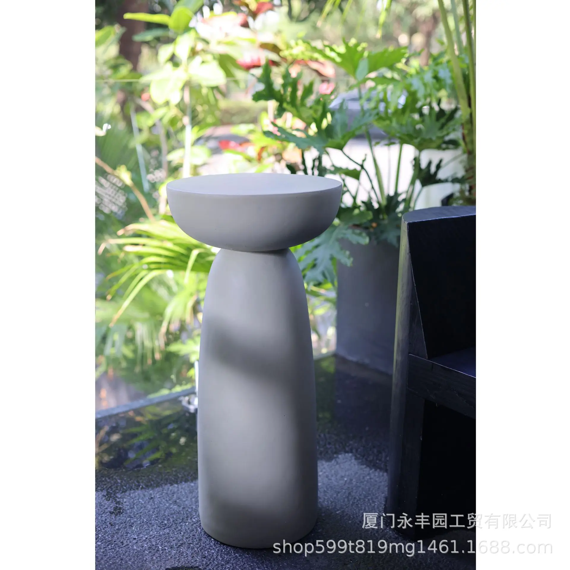The design art is very simple, ivory high style side table corner table, living room modern