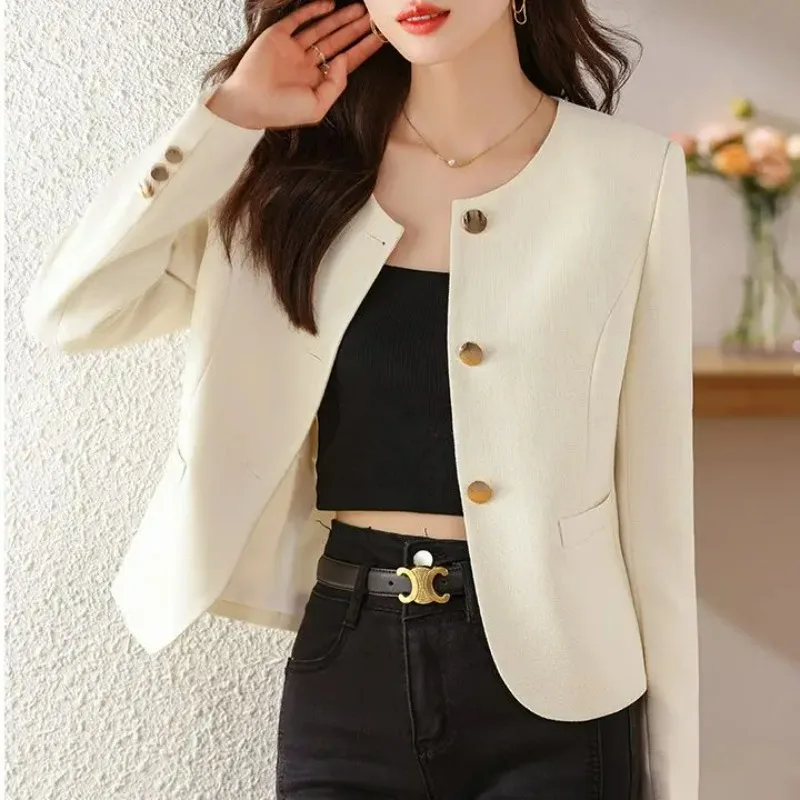 

Белая короткая куртка женская, новинка 2023 года, весенняя мода, элитные простые женские топы, облегающий костюм с круглым вырезом, пальто, женская одежда