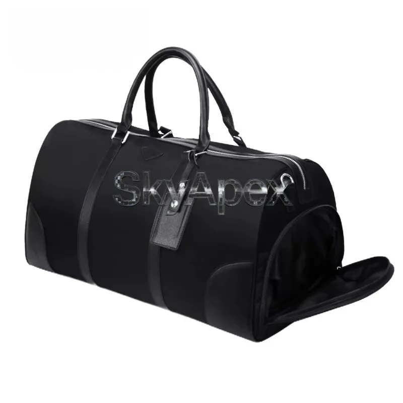 Waterproof Golf Clothing Bag Sturdy Base Wear Resistant Exterior Suitable For Golf Enthusiast Outdoor Practice And Matches Usage