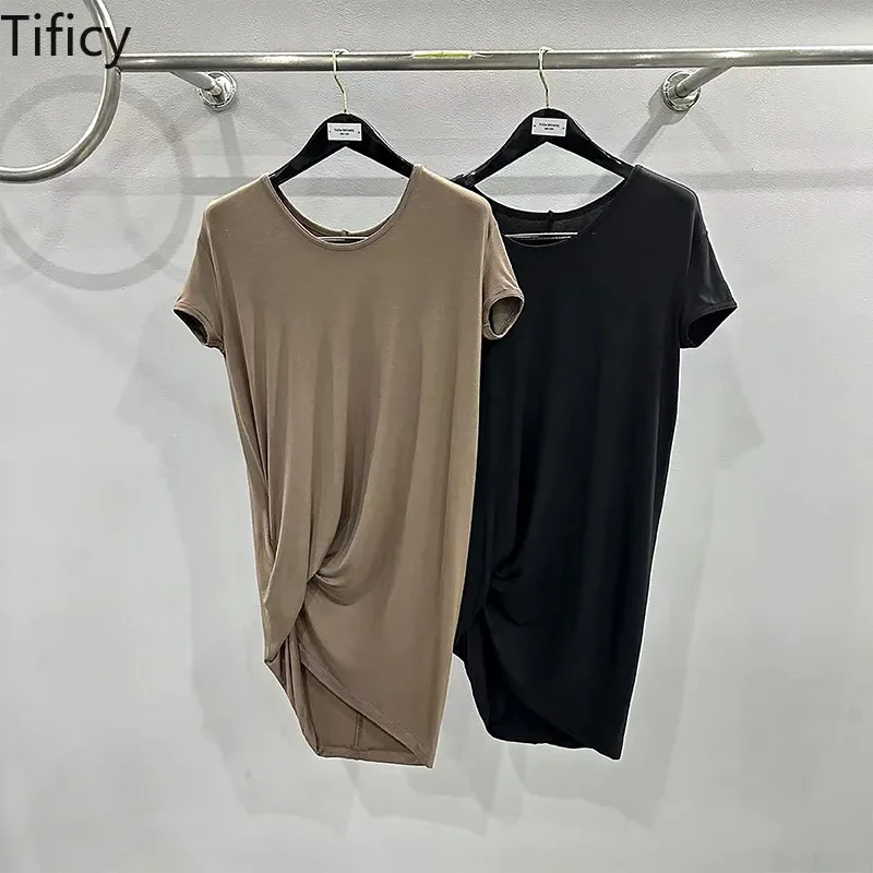 

TIFICY Women 24 Spring/Summer Dark Black Solid Color Design Pleated Comfortable Fabric Fitted Short Sleeve T-Shirt